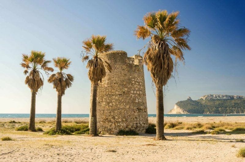 Torre di Mezza Spiaggia