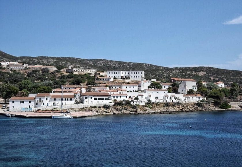 Cala D'Oliva best hostels in Sardinia