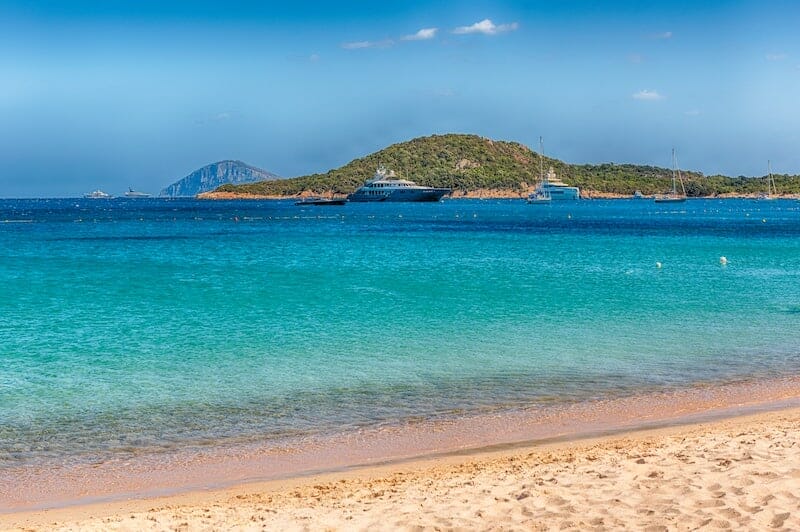 best beaches in Costa Smeralda hotels