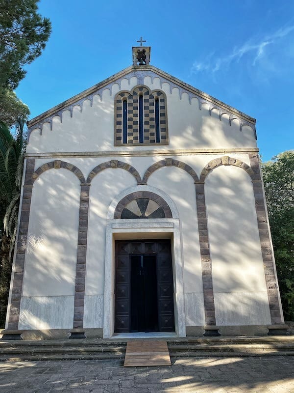 chapel at Sella e Mosca